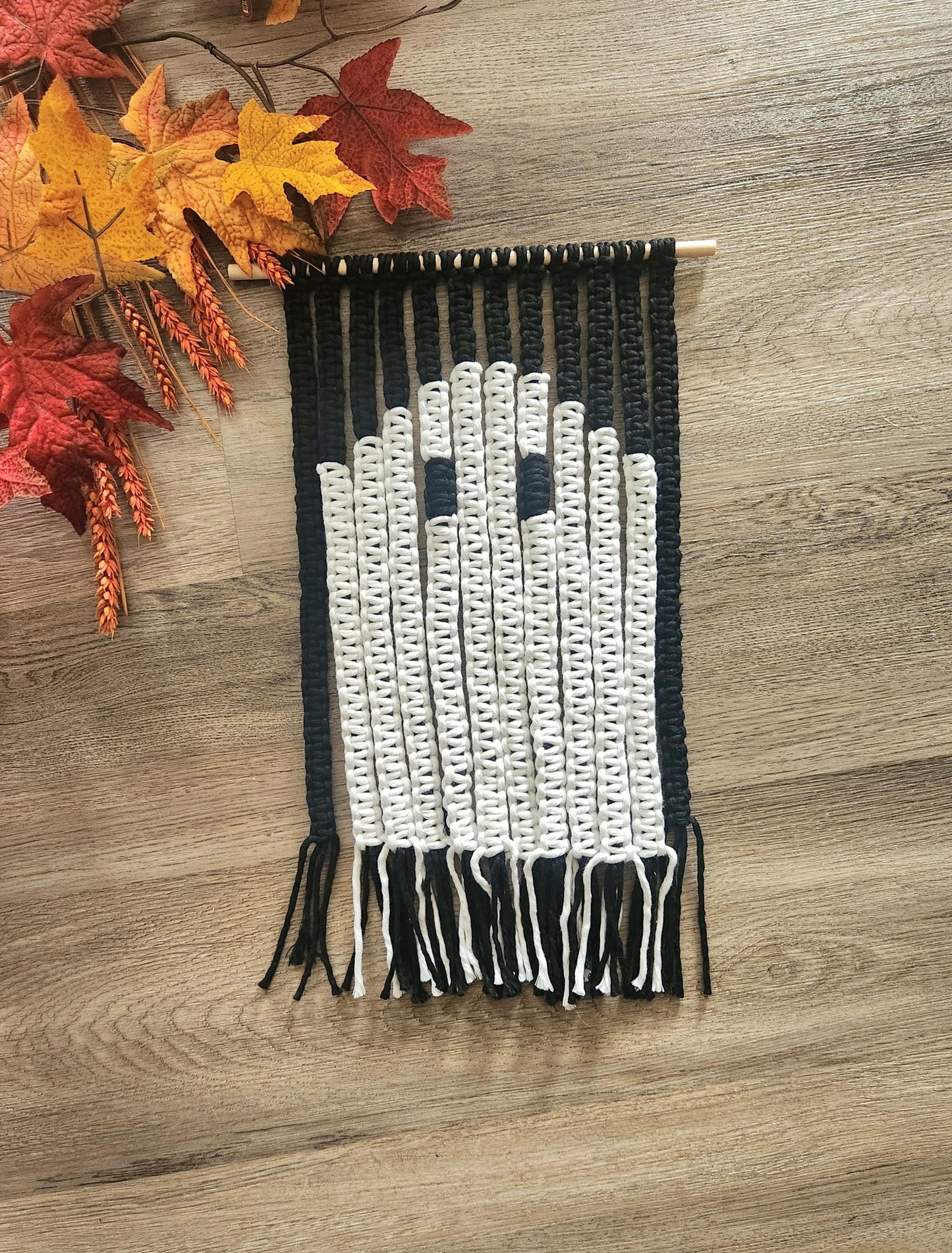 Macrame Ghost Wall hanging | Halloween decor | spooky decor | Gothic decor