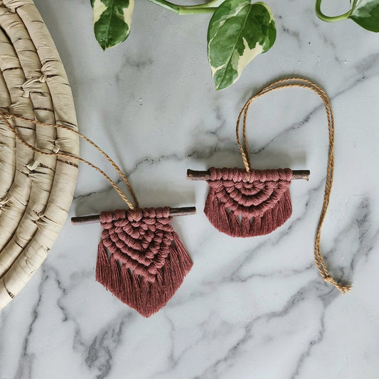 Macrame Rearview Mirror Charm, Car accessories, Rearview Mirror hanger - Brick Red